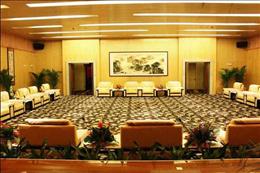广州华工大学城中心酒店戏院式250人会议室
